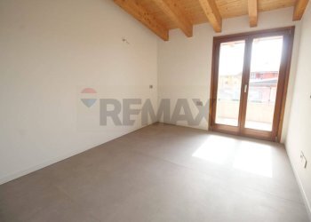 Stanza vuota - Attico Scanzorosciate - foto 18