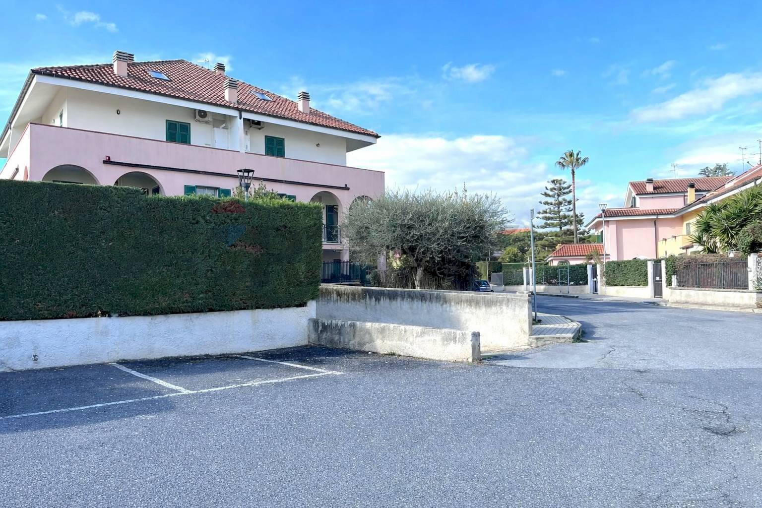 Esterno - Semi-detached house via silvio bonfante
 
25, Albenga - photo 1