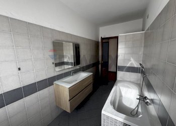 Bagno - Appartamento via circonvallazione
 
24, Momo - foto 7