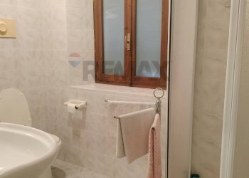 Bagno - Casa semi indipendente piazza matteotti
 
4, San Zenone al Po - foto 16