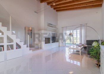 Soggiorno - Villa strada provinciale 4
 
sn, Montalto di Castro - foto 17