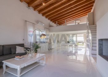 Sala da pranzo - Villa strada provinciale 4
 
sn, Montalto di Castro - foto 18