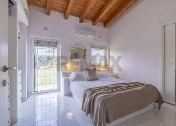 Camera / camera da letto - Villa strada provinciale 4
 
sn, Montalto di Castro - foto 33