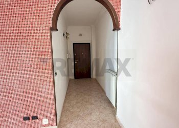 Hall / corridoio - Quadrilocale Via Gorizia
 
4, Vieste - foto 5