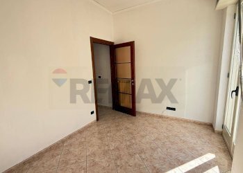 Stanza vuota - Quadrilocale Via Gorizia
 
4, Vieste - foto 9