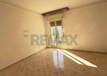 Stanza vuota - Quadrilocale Via Gorizia
 
4, Vieste - foto 11