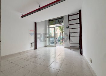 Stanza vuota - Commercial Premises Via Taranto
140, Roma - photo 11