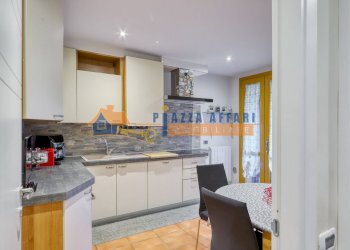 Foto 17 - Villa a Schiera via Caronno Varesino
82, Solbiate Arno - foto 17