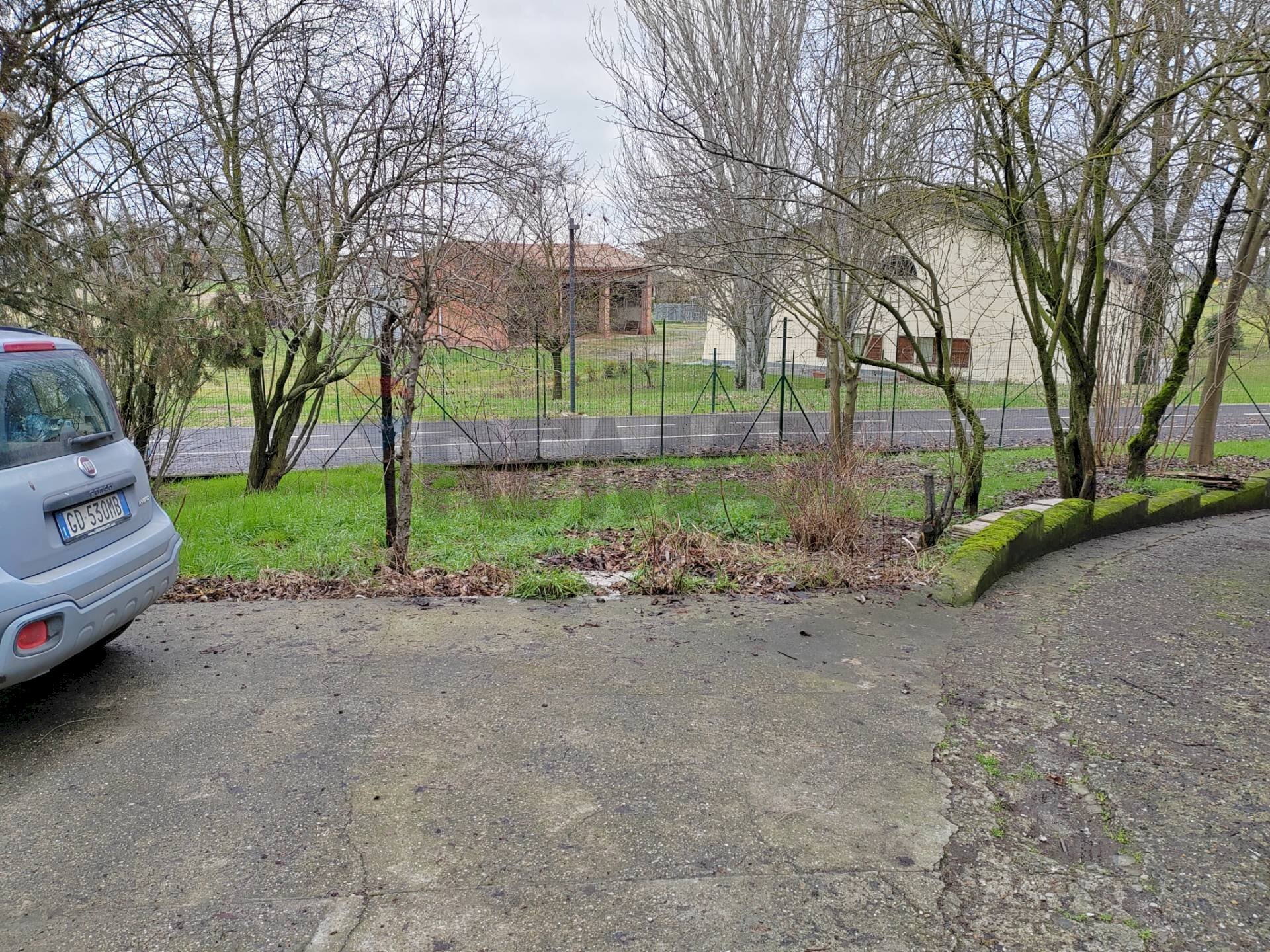 Giardino - Casa semi indipendente strada provinciale per busseto
 
98, Fontevivo - foto 2