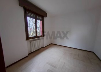 camera - Casa semi indipendente strada provinciale per busseto
 
98, Fontevivo - foto 12