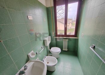 Bagno - Casa semi indipendente strada provinciale per busseto
 
98, Fontevivo - foto 15