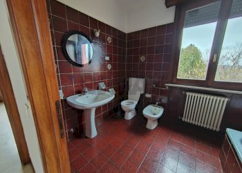 Bagno - Casa semi indipendente strada provinciale per busseto
 
98, Fontevivo - foto 26