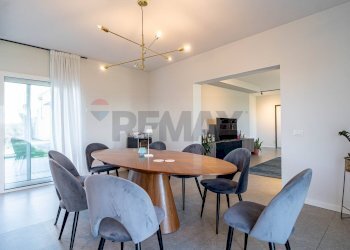 Sala da pranzo - Villa Strada Milane
 
2/D, Medesano - foto 12