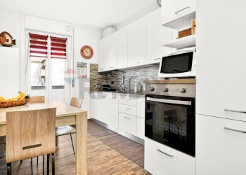 Cucina - Trilocale via Arnate
 
4, Busto Arsizio - foto 8