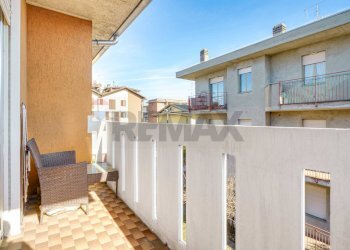 Balcone - Trilocale via Arnate
 
4, Busto Arsizio - foto 18