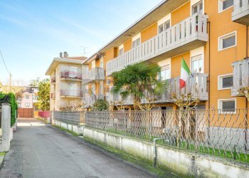 Edificio all\'aperto - Trilocale via Arnate
 
4, Busto Arsizio - foto 22