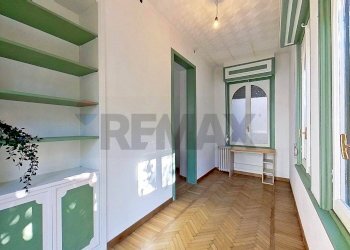 Hall / corridoio - Quadrilocale VIA CARLO RAINOLDI
 
24, Varese - foto 2