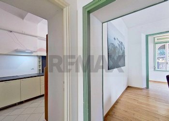 Hall / corridoio - Quadrilocale VIA CARLO RAINOLDI
 
24, Varese - foto 18