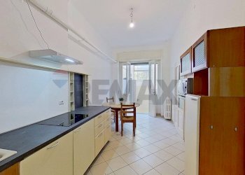 Cucina - Quadrilocale VIA CARLO RAINOLDI
 
24, Varese - foto 20