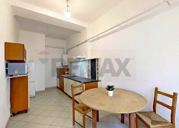 Sala da pranzo - Quadrilocale VIA CARLO RAINOLDI
 
24, Varese - foto 23