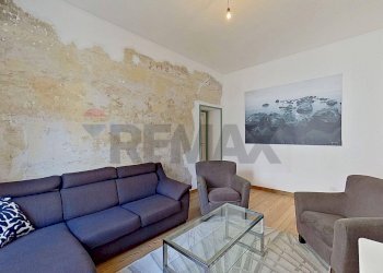 Soggiorno - Quadrilocale VIA CARLO RAINOLDI
 
24, Varese - foto 25