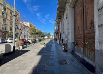 Edificio all\'aperto - Trilocale Viale Margherita
 
51, Napoli - foto 1