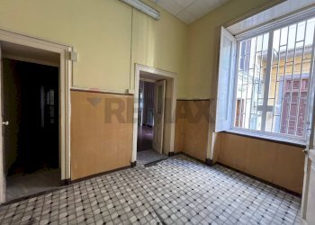 Stanza vuota - Trilocale Viale Margherita
 
51, Napoli - foto 16