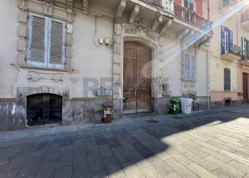 Edificio all\'aperto - Trilocale Viale Margherita
 
51, Napoli - foto 20