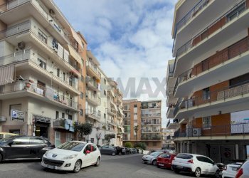 Edificio all\'aperto - Appartamento Viale Degli Astronauti
 
16, Napoli - foto 1