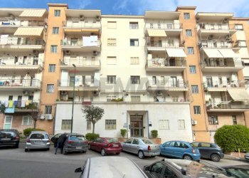 Edificio all\'aperto - Appartamento Viale Degli Astronauti
 
16, Napoli - foto 3
