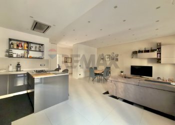 Cucina - Appartamento Viale Degli Astronauti
 
16, Napoli - foto 12