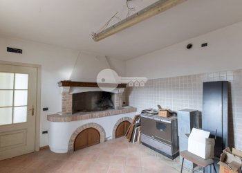 Foto 9 - Trilocale Cascina Cucchetta
 
8, Leno - foto 9