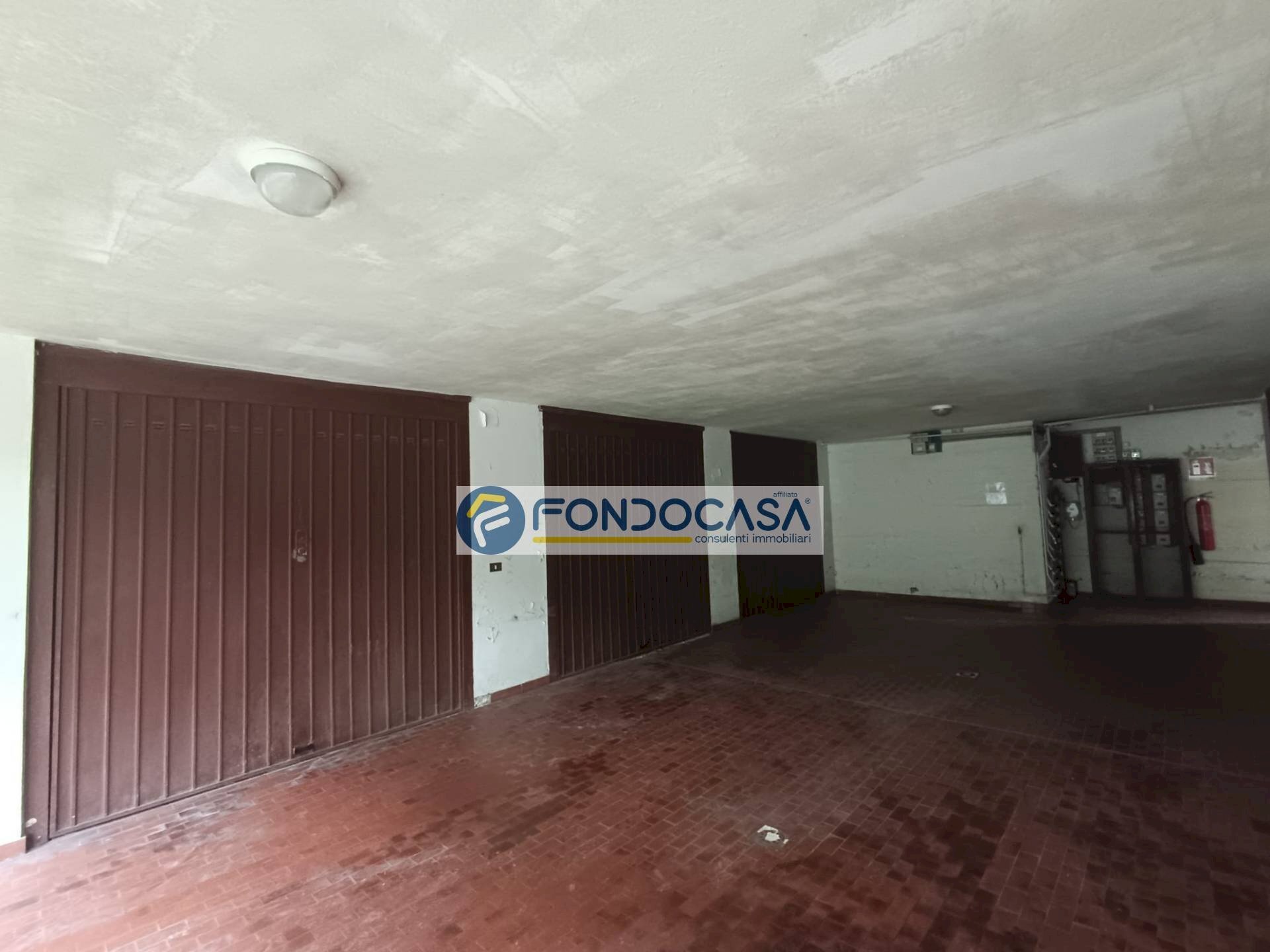 esterno - Box via pisa, Massa - foto 2