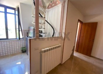 Hall / corridoio - Attico Formia - foto 2