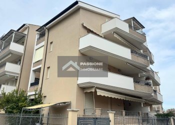 Foto 2 - Trilocale via rocco chinnici
 
11, Tortoreto - foto 2