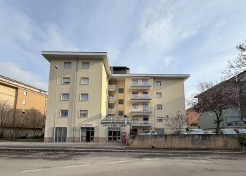 Foto 1 - Attic Via Caduti di Via Fani
 
10, L'Aquila - photo 1