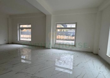 Foto 17 - Locale Commerciale via nazionale delle puglie, Baiano - foto 17