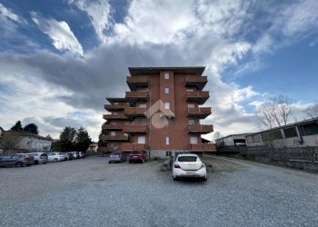 Trilocale Via Ponte Chiusella, Romano Canavese - foto 2