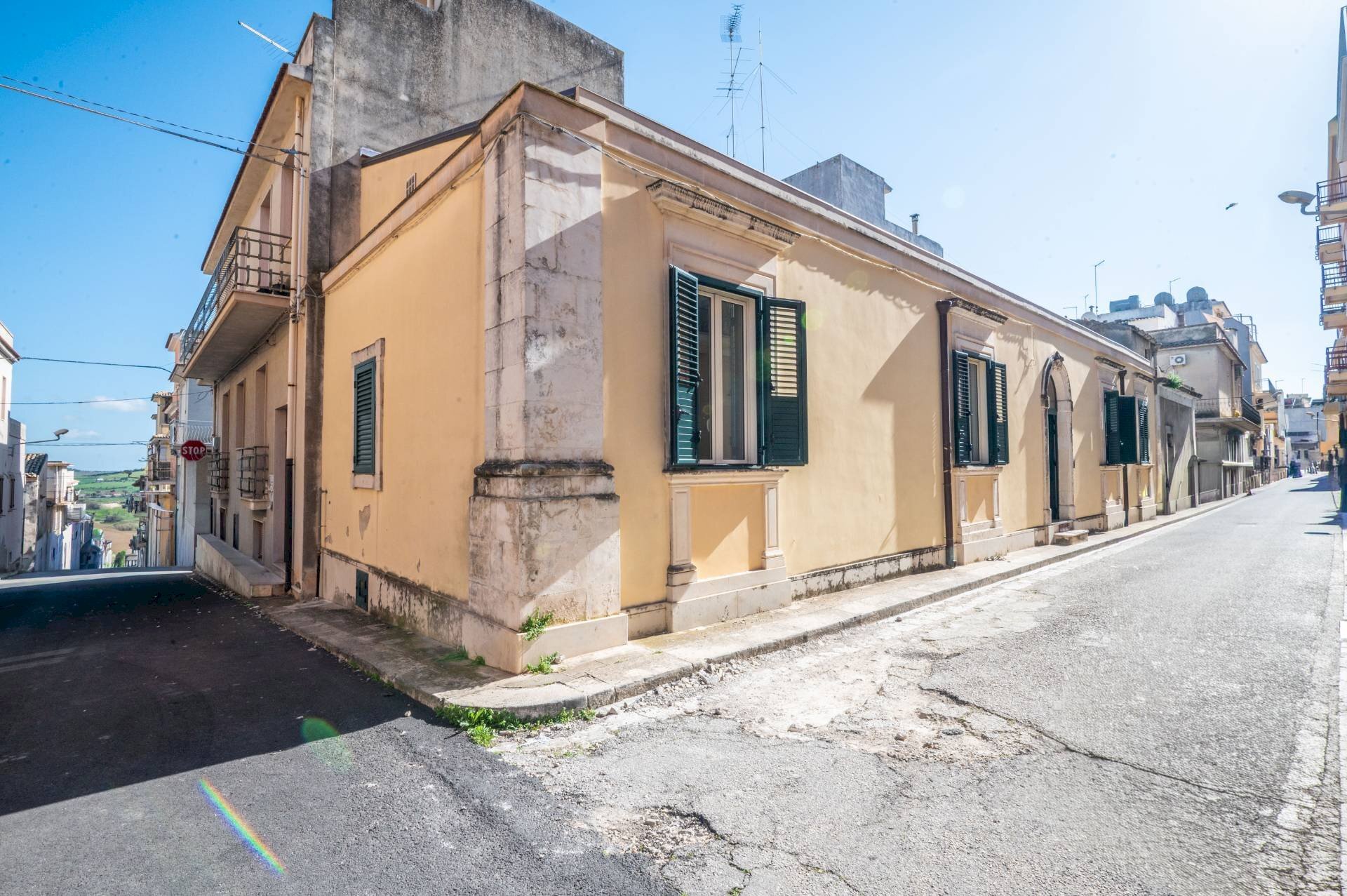 Casa all\'aperto - Casa indipendente Via Mongibello
 
9, Rosolini - foto 3