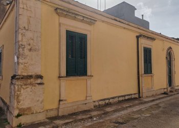 Casa all\'aperto - Casa indipendente Via Mongibello
 
9, Rosolini - foto 2