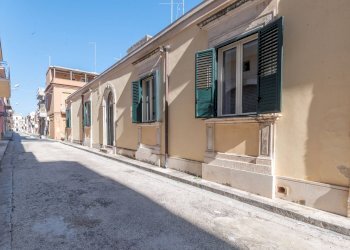 Edificio all\'aperto - Independent house Via Mongibello
 
9, Rosolini - photo 2