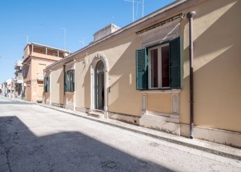 Edificio all\'aperto - Independent house Via Mongibello
 
9, Rosolini - photo 4