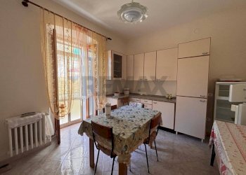 Cucina - Quadrilocale Via Monsignor Gasbarro
 
68, Castiglione Messer Marino - foto 2