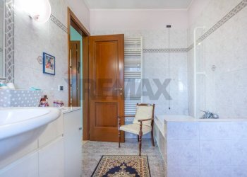 Bagno - Villa via San Nicolai
 
16, Giulianova - foto 17