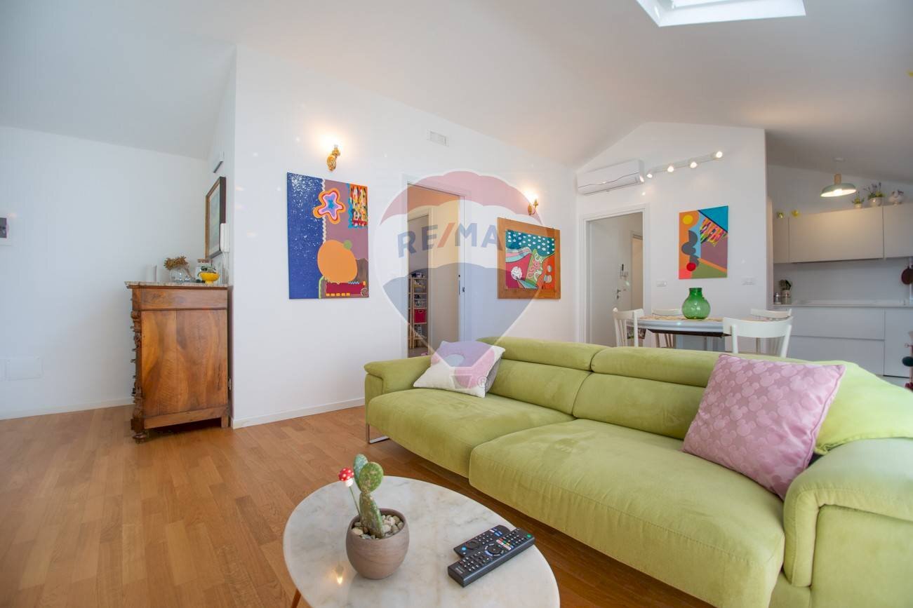 Soggiorno - Quadrilocale via Pescara
 
205, Chieti - foto 1