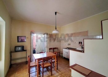Sala da pranzo - Semi-detached house Scafa - photo 1