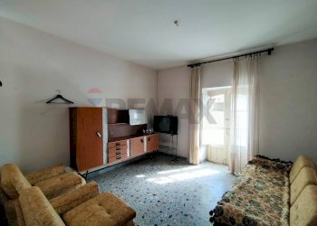 Soggiorno - Semi-detached house Scafa - photo 3