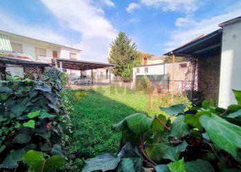 Giardino - Semi-detached house Scafa - photo 9
