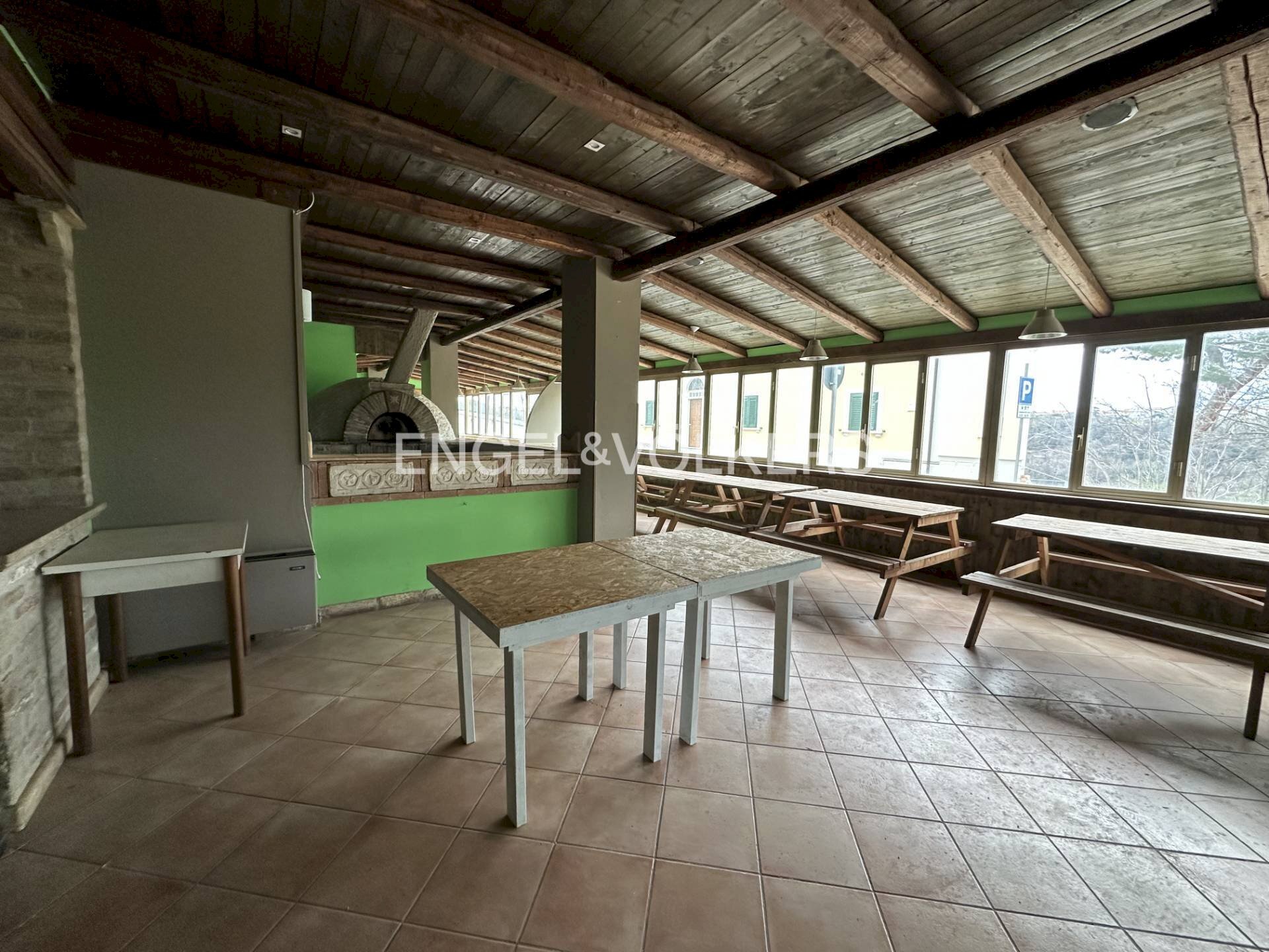 Foto 2 - Locale Commerciale via santa lucia
 
snc, Silvi - foto 2