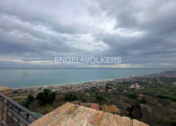 Foto 13 - Locale Commerciale via santa lucia
 
snc, Silvi - foto 13